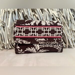 VERA BRADLEY Imperial Toile Trifold Euro Wallet Brown Pink White Retired Snap